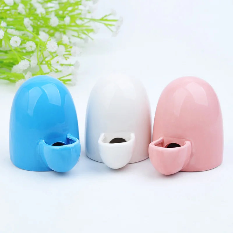Ceramic Automatic Water Dispenser — Silent Gravity Feeder for Hamsters