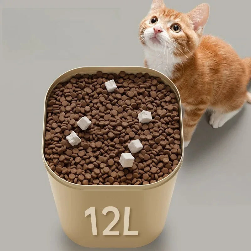 Vacuum-Sealed Pet Food Storage Bin